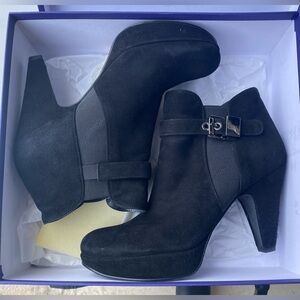 Stuart Weitzman Black Ankle Booties 8.5